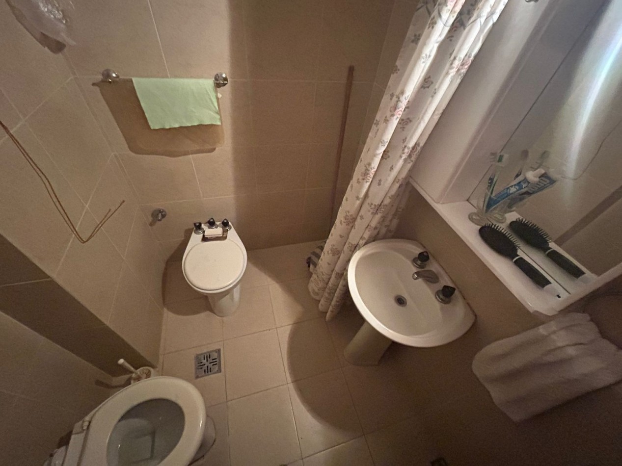 Departamento  en venta  oportunidad pinamar a metros de la playa !