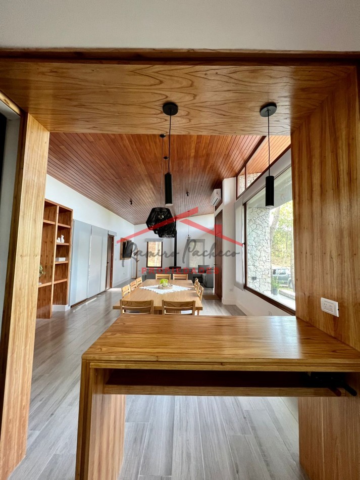 Casa en venta en Villa Robles oportunidad