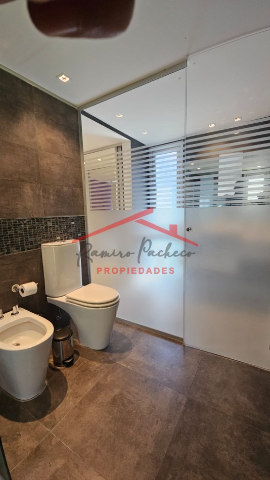 Casa en venta en Carilo 