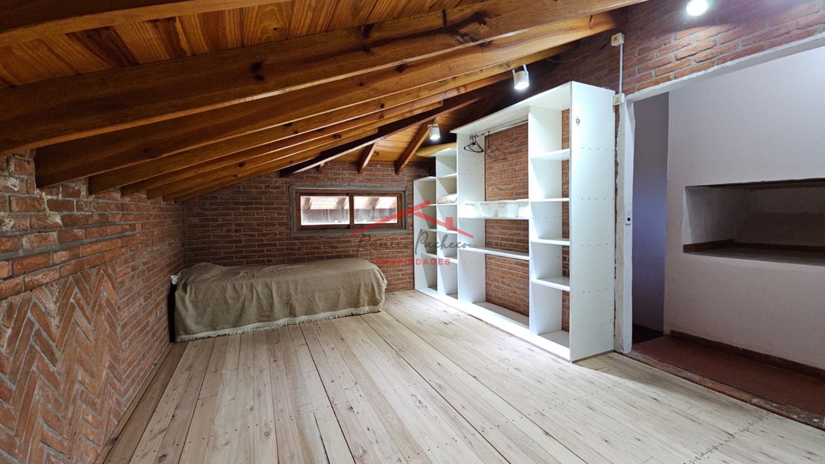 Casa 5 ambientes en Valeria del Mar