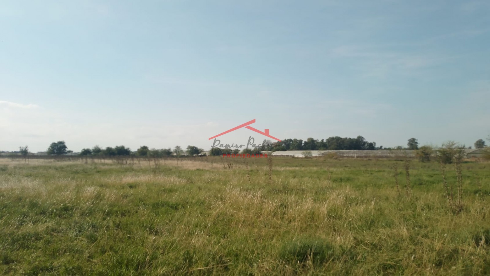 Campo en Etcheverry