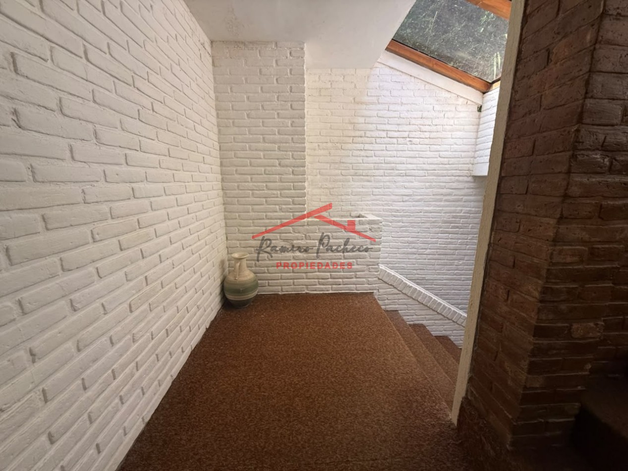 Casa en Pinamar norte - zona iglesia