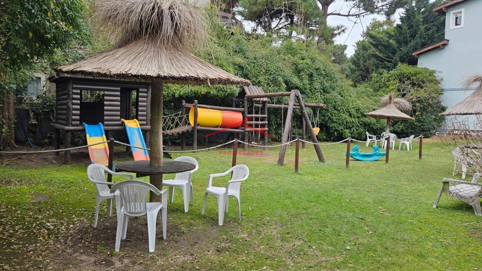 Se vende Departamento de tres ambientes Valeria del mar a metros de la playa