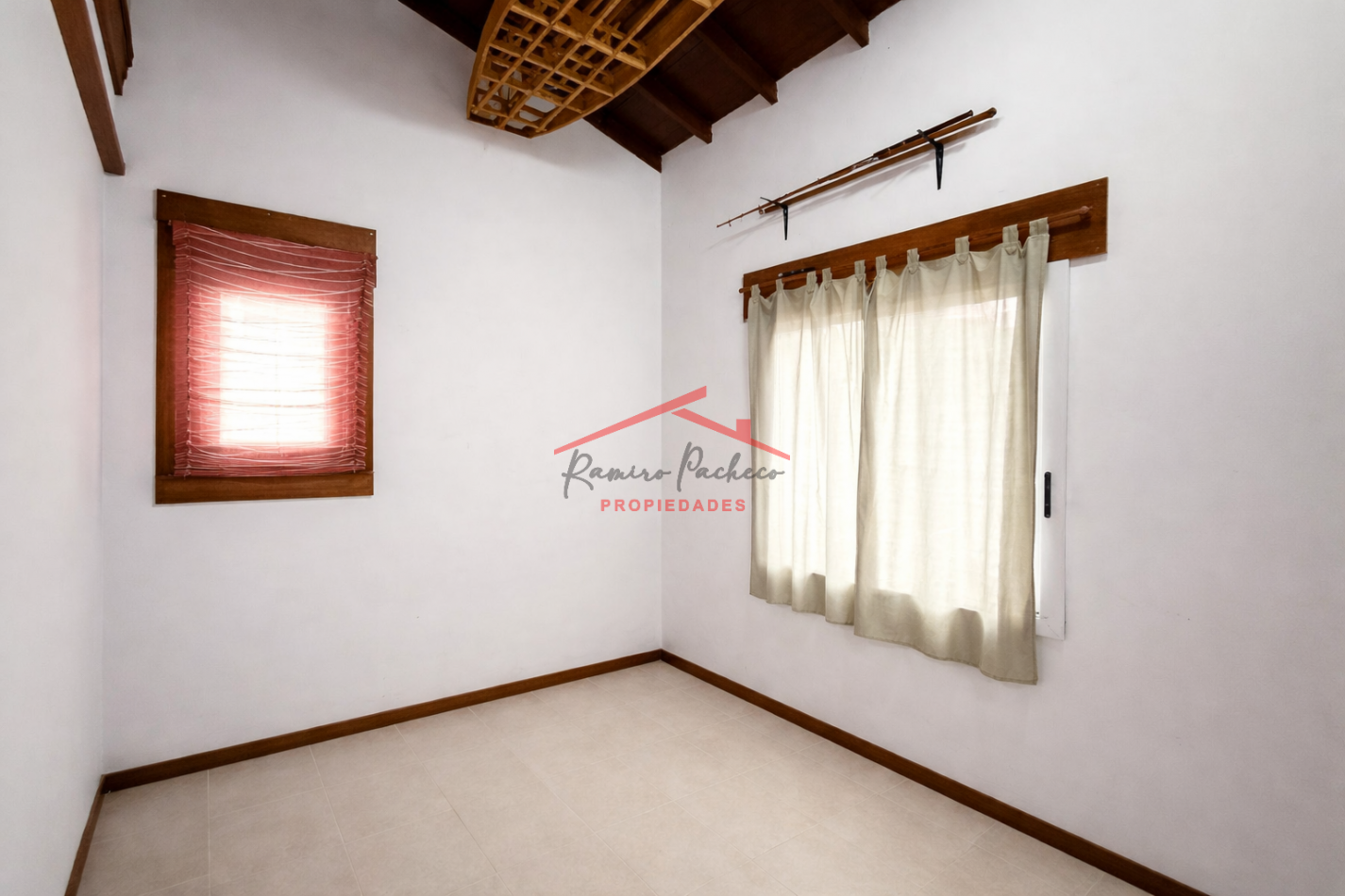 Casa en venta en Valeria del Mar 