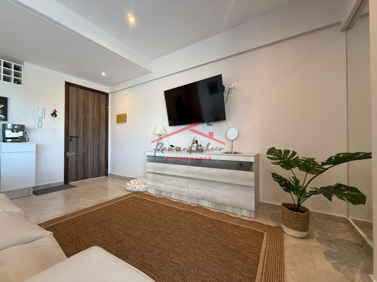 Departamento unico en Pinamar con vista al mar