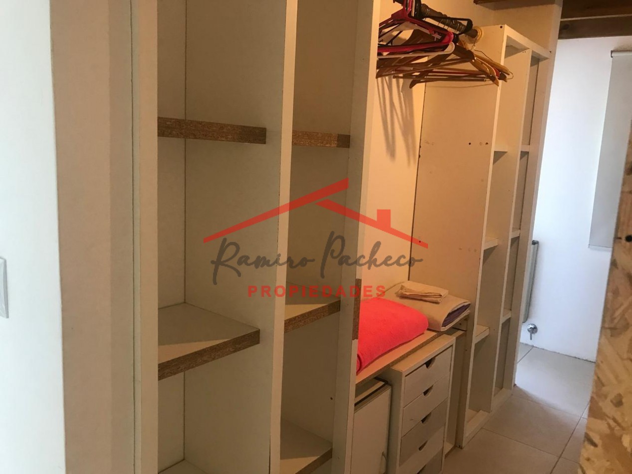 Se vende casa en ostende tres ambientes 