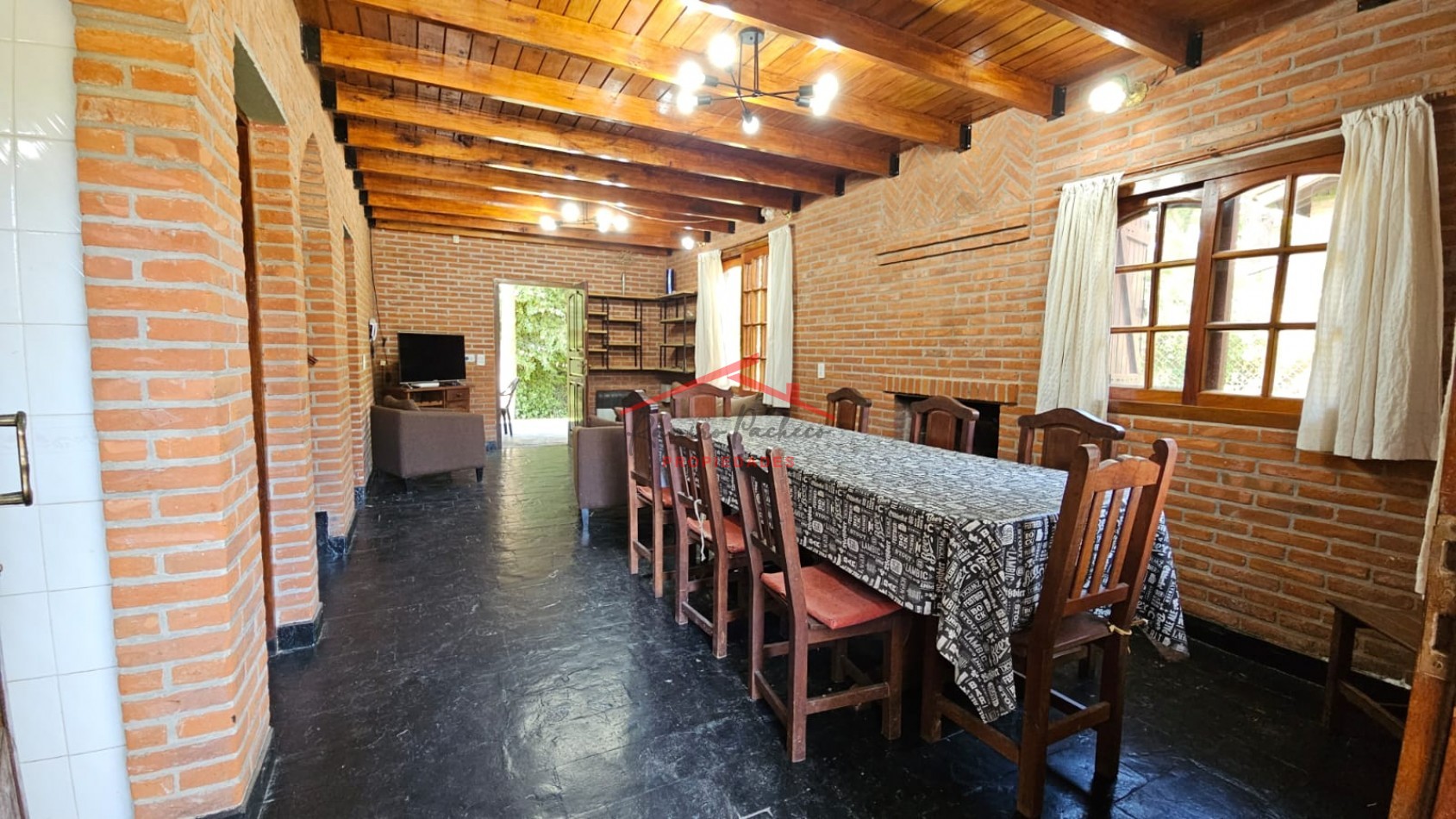 Casa 5 ambientes en Valeria del Mar