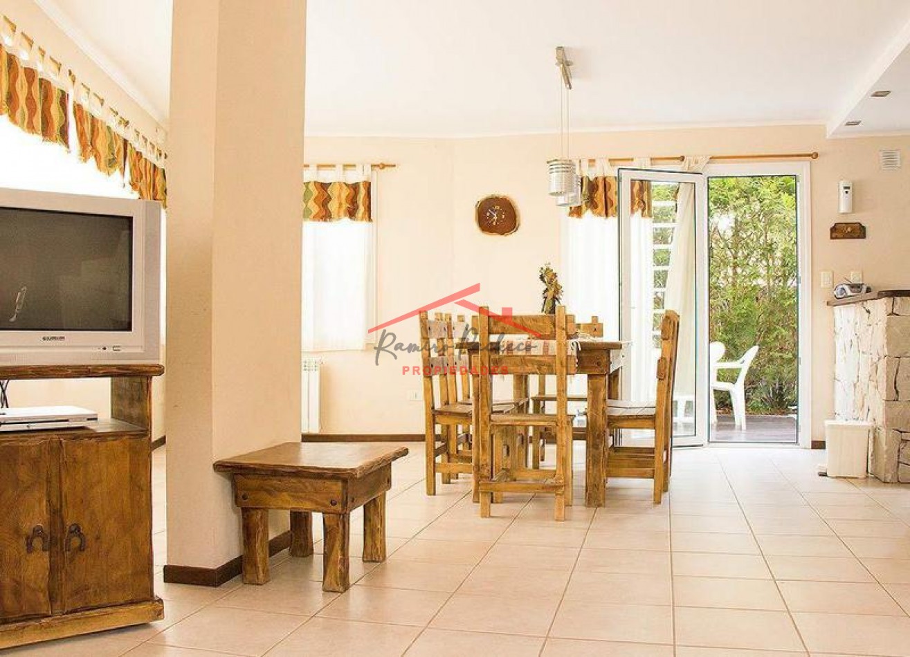 Complejo en venta en Valeria del Mar