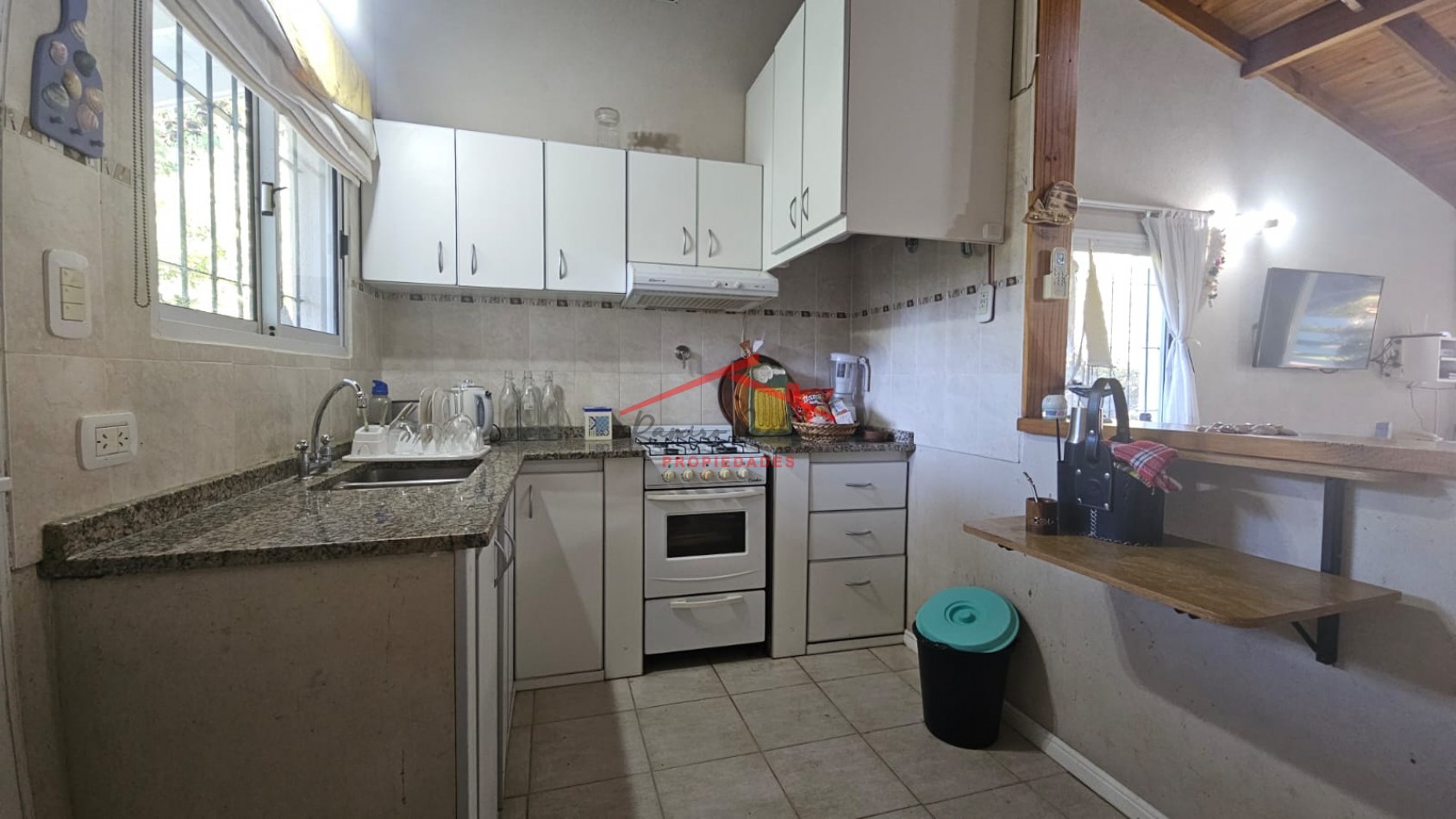 Casa tres ambientes valeria del mar