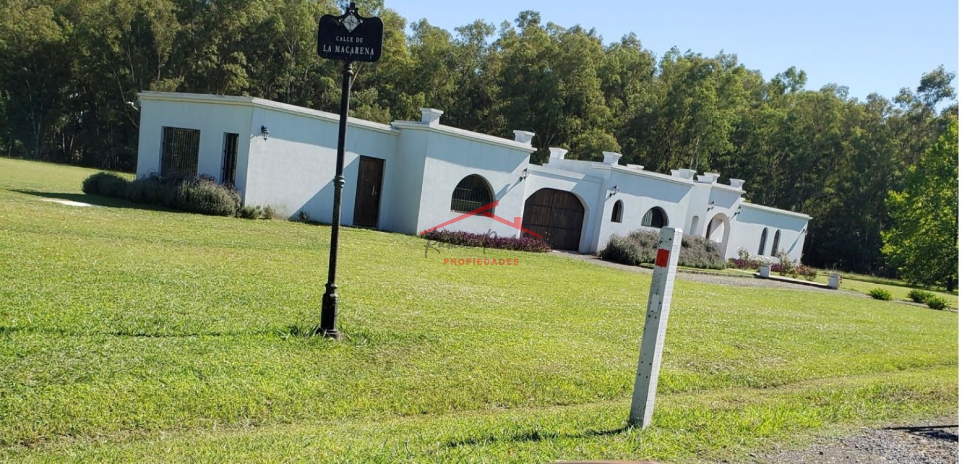 Casa en Exaltacion de la Cruz - Barrio La Macarena