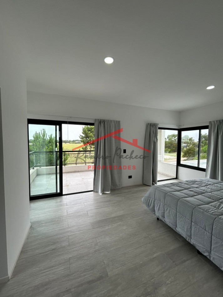 Casa en venta en Costa Esmeralda 