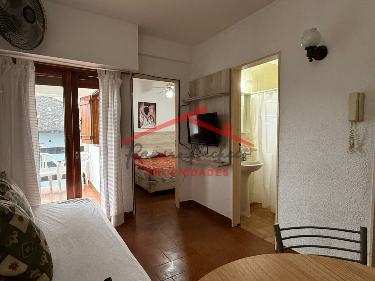 Se vende departamento dos ambientes pinamar