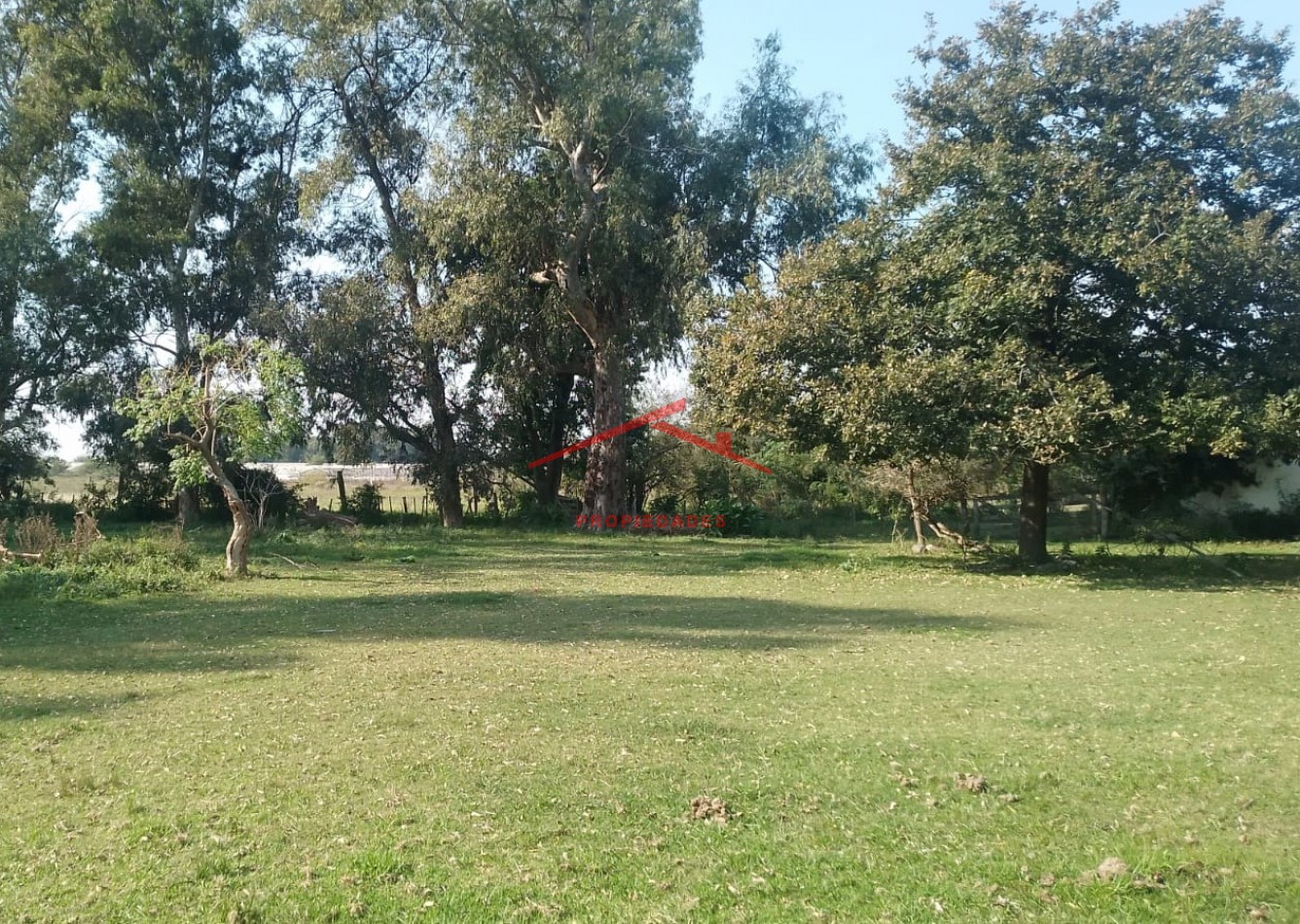 Campo en Etcheverry