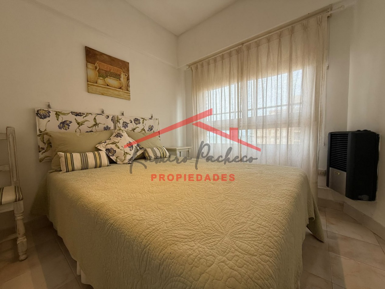 Se vende departamento tres ambientes en pinamar con vista al mar