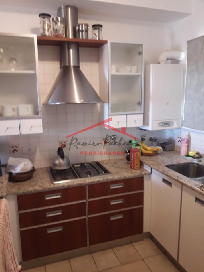 Departamento 3 ambientes en Pinamar- Vista al Mar.-