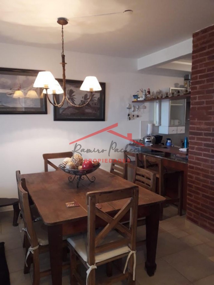 Departamento 3 ambientes en Pinamar- Vista al Mar.-