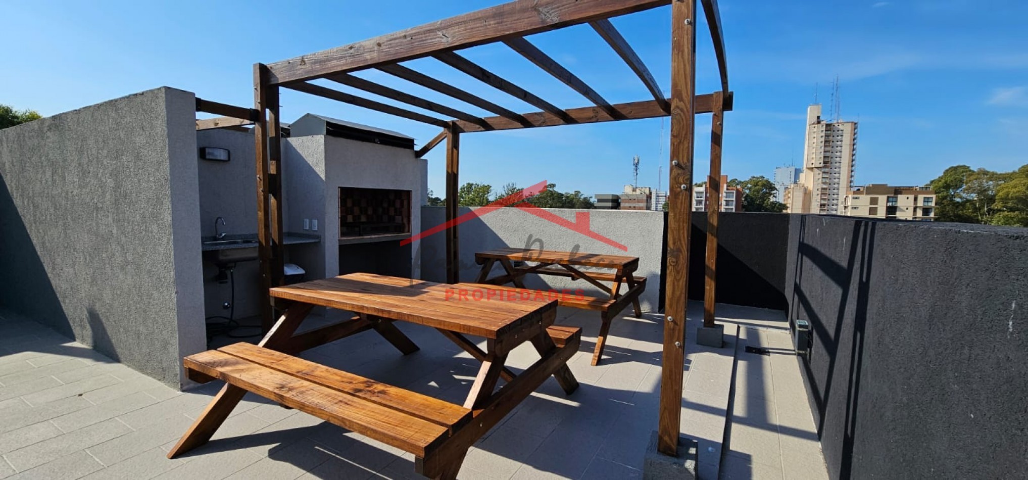 Departamento en Pinamar - 2 ambientes pleno centro !!!