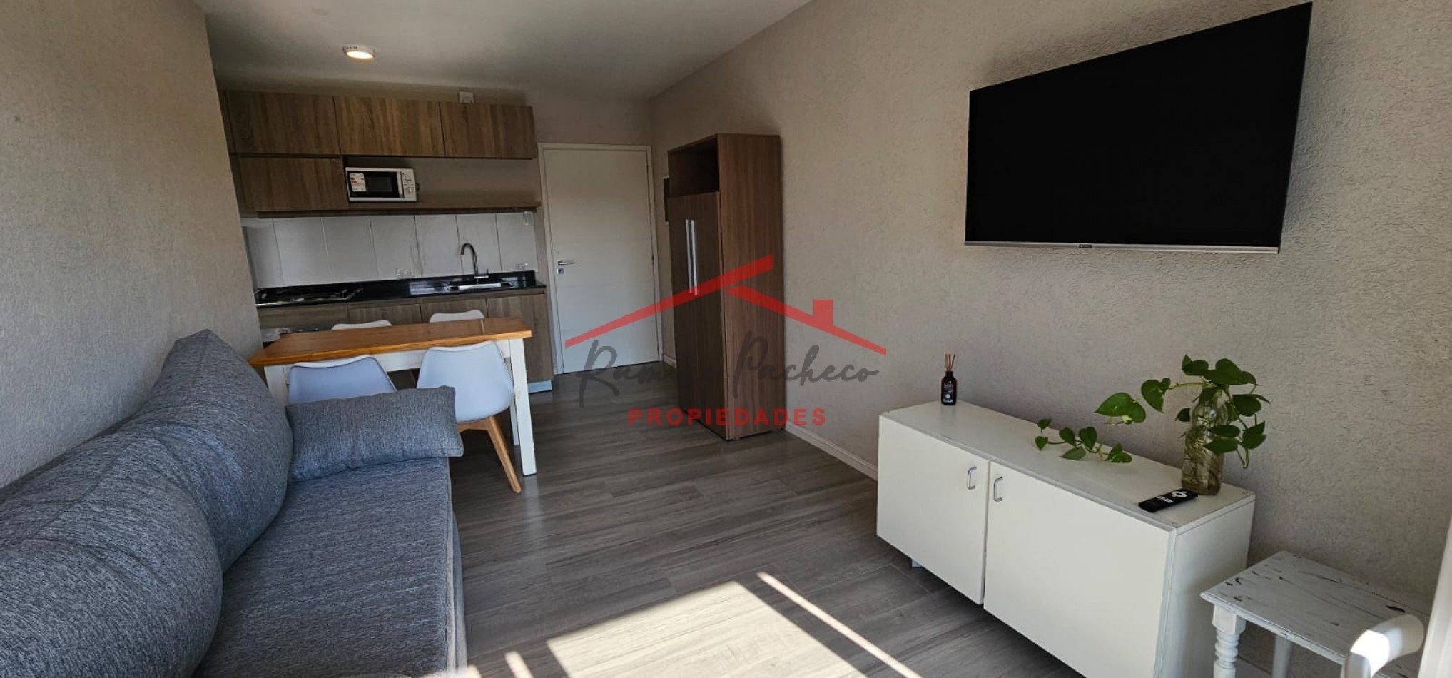 Departamento en Pinamar - 2 ambientes pleno centro !!!