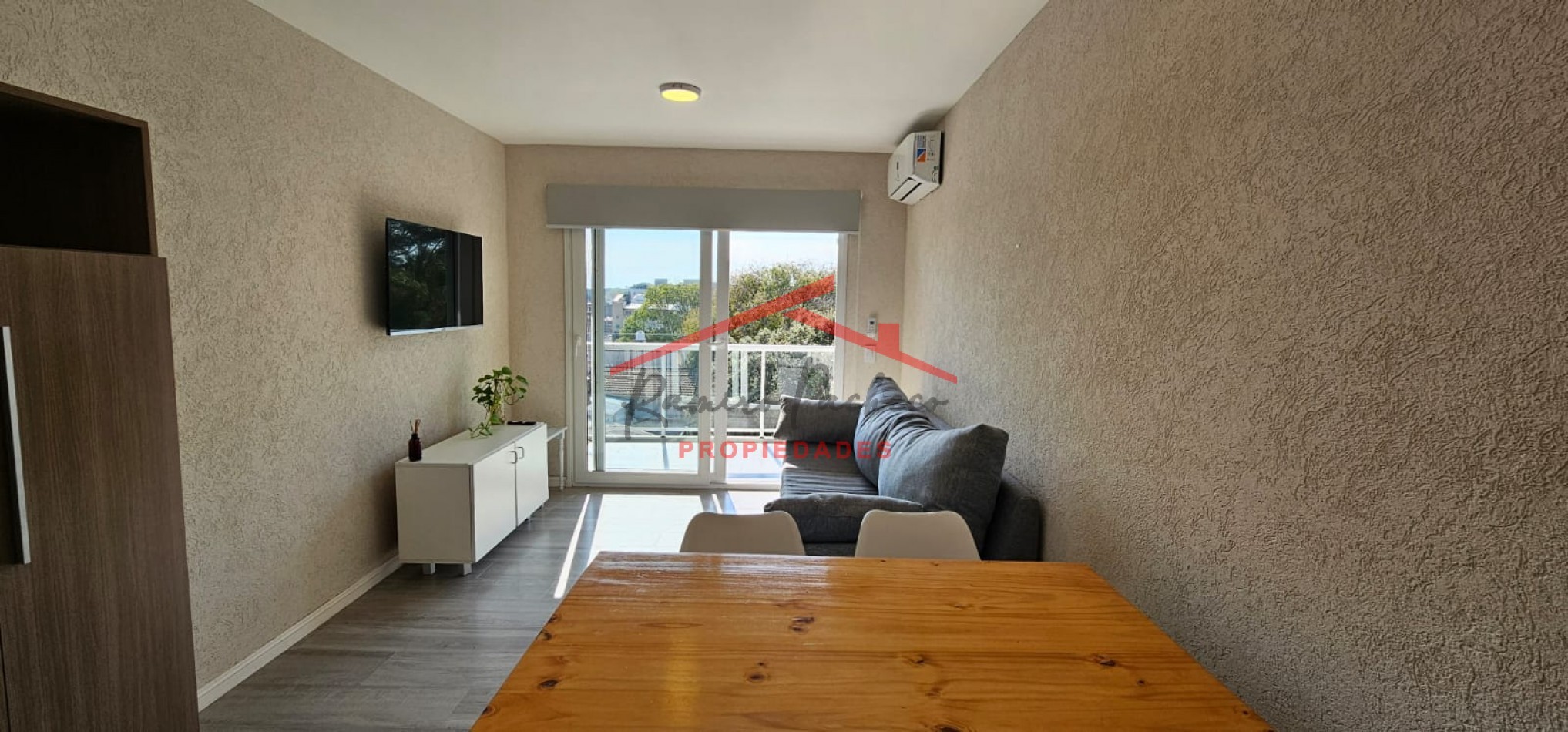 Departamento en Pinamar - 2 ambientes pleno centro !!!