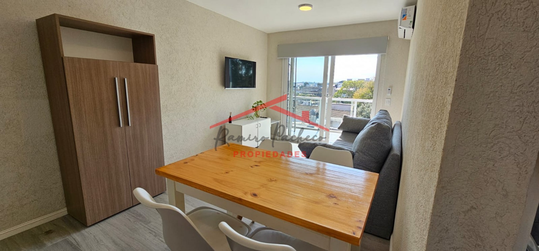 Departamento en Pinamar - 2 ambientes pleno centro !!!