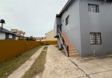 Complejo de departamentos de 3 ambientes a 100 mts del mar en Mar del Tuyu