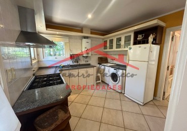 Casa en Venta- 3 Dorm. 3 Baños -  Pinamar 