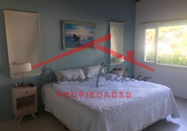 Se vende casa en ostende tres ambientes 