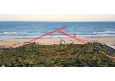 Terreno Multifamiliar de 6550 m2 - Colonia Marina