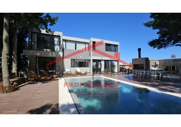 Casa - Costa Esmeralda - Residencial I